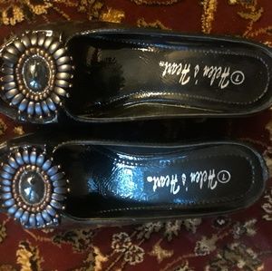 very comfortable sandal